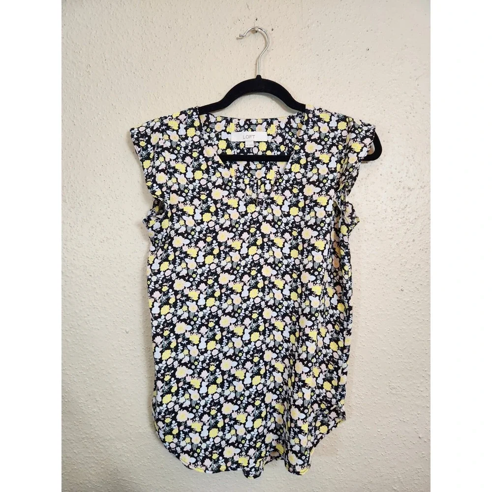 LOFT Womens XS Multicolor Floral V-Neck Blouse Ruffle Sleeveless Top